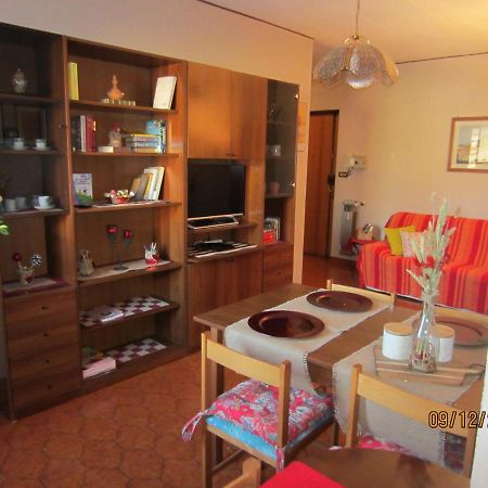 Casa Lucy Apartment Aosta Luaran gambar