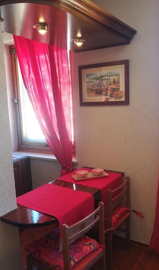 Casa Lucy Apartment Aosta Luaran gambar