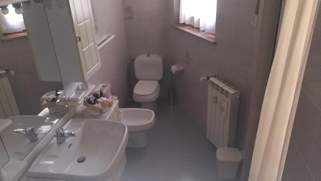 Casa Lucy Apartment Aosta Luaran gambar